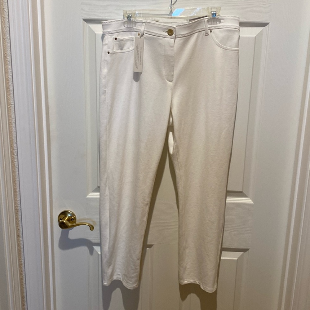 NWT Chico’s So Slimming Peyton Pant